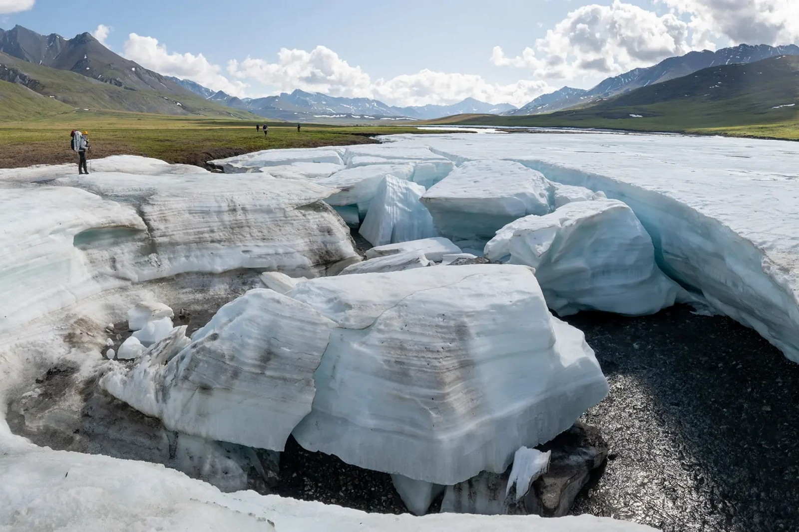 Rekordní teploty a mizející led: Arktida jako laboratoř globální změny klimatu